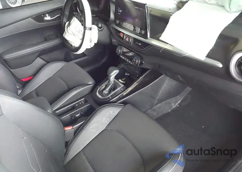 2024 Kia Forte Gt-Line из США, поврежденный, VIN 3KPF54AD0RE742035